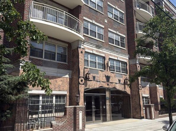 38-11 108th Street 3H, Corona NY 11368