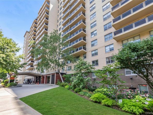 175-20 Wexford Terrace 15U, Jamaica Estates NY 11342