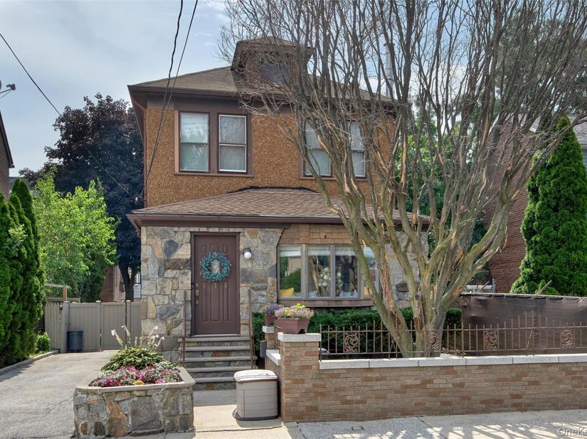 170 Trenchard Street, Yonkers NY 10704
