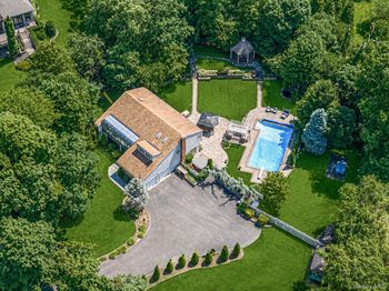 174 Dix Hills Road