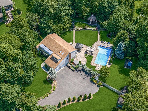 174 Dix Hills Road, Dix Hills NY 11746