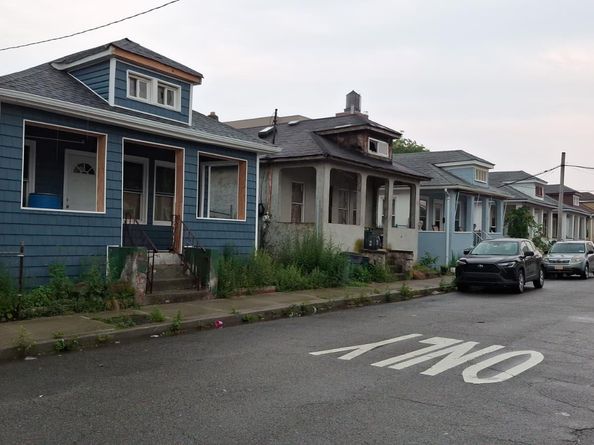 194 Beach 25th Street, Far Rockaway NY 11691