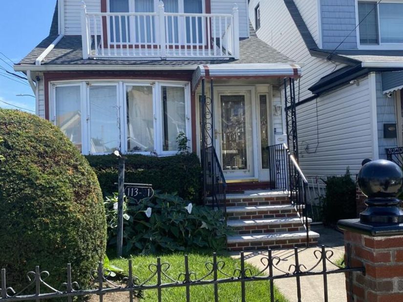 11301 209th Street, Queens Village NY 11429