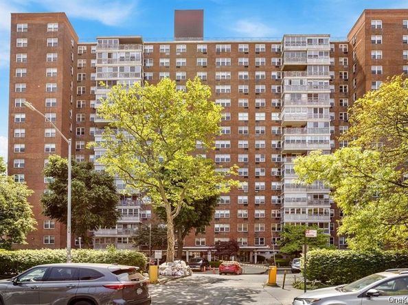 4310 Kissena Boulevard 2B, Flushing NY 11355