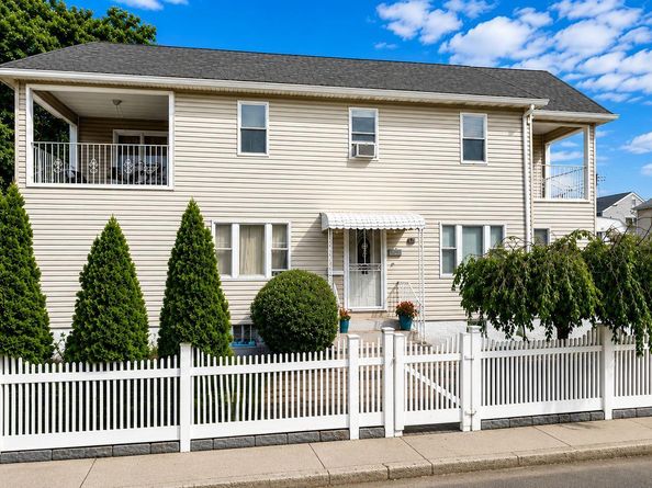 11142 209th Street, Queens Village NY 11429
