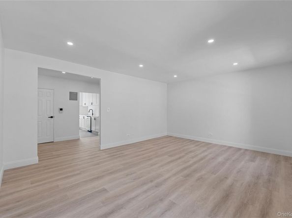 37-20 87th Street 2F, Jackson Heights NY 11372