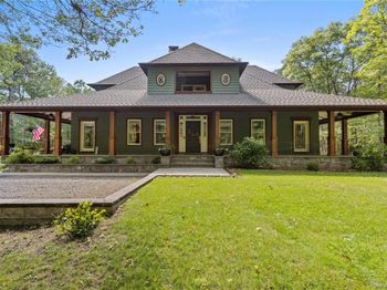 490 Wading River Road