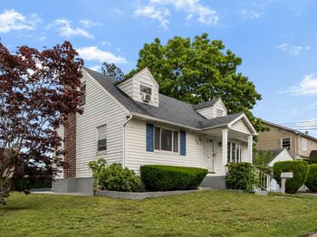 33 N Montgomery Street
