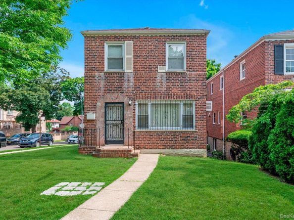 141-03 Hoover Avenue, Briarwood NY 11435