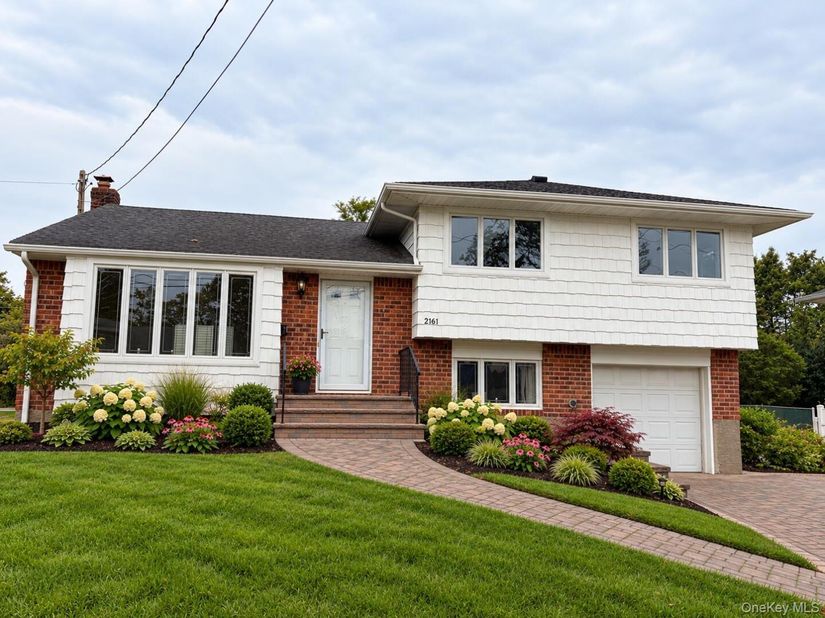 2161 Isabelle Court, Bellmore NY 11710