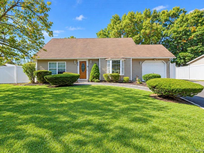 376 Boyle Road, Selden NY 11784
