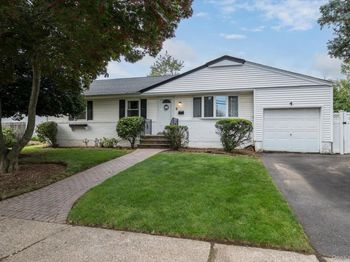 4 Paula Drive