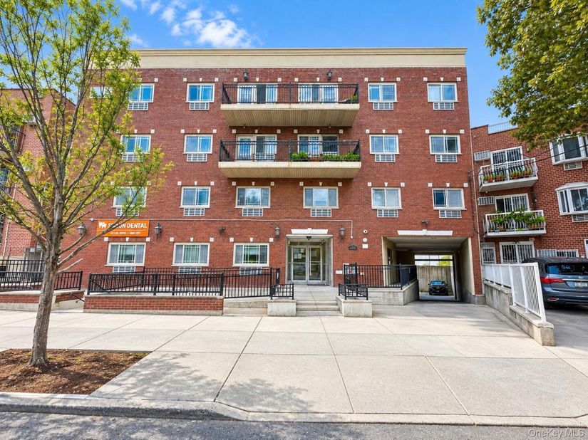 7617 46th Avenue 4A, Elmhurst NY 11373