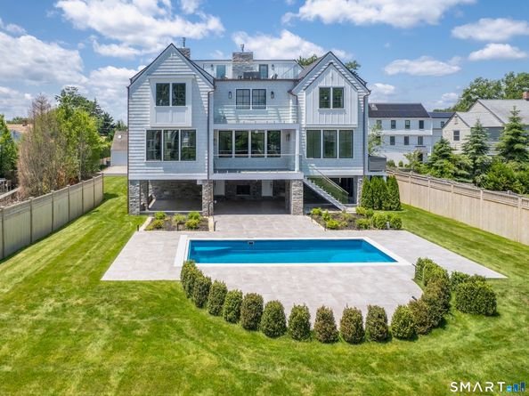 22 Apple Tree Trail, Westport CT 06880