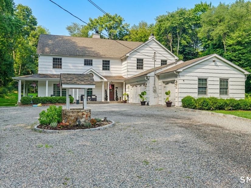 81 Trails End Road, Weston CT 06883