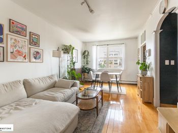 158 Sackett Street