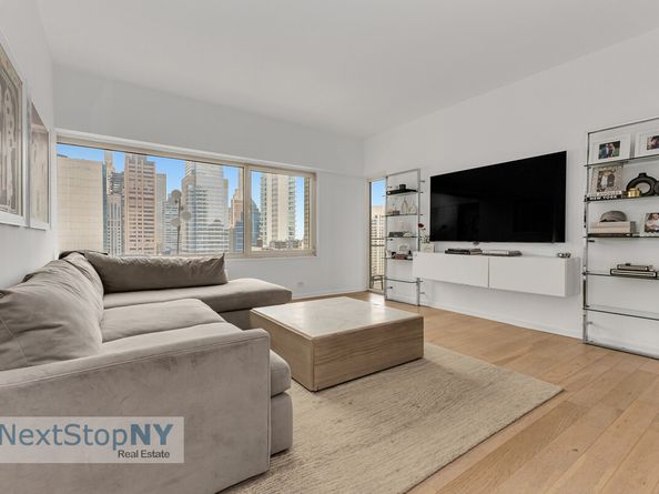 303 East 57th Street 26E, New York NY 10022