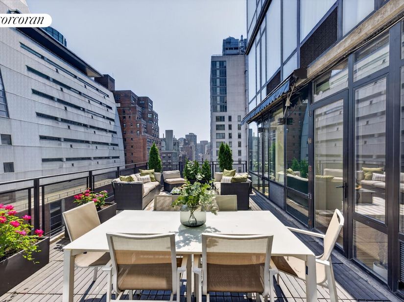 148 East 24th Street 11A, New York NY 10010