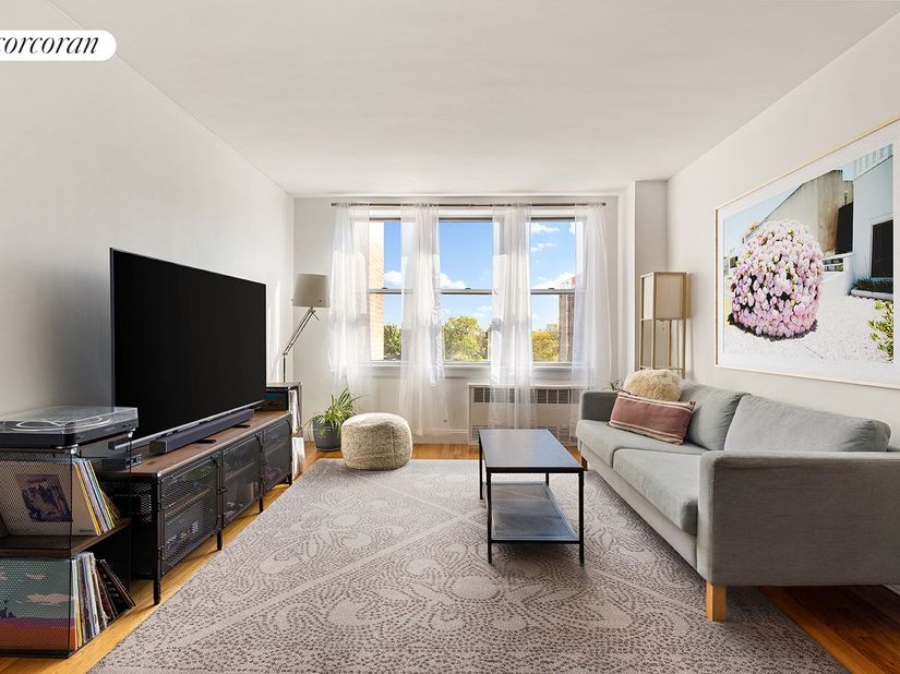 495 East 7th Street 6C, Brooklyn NY 11218