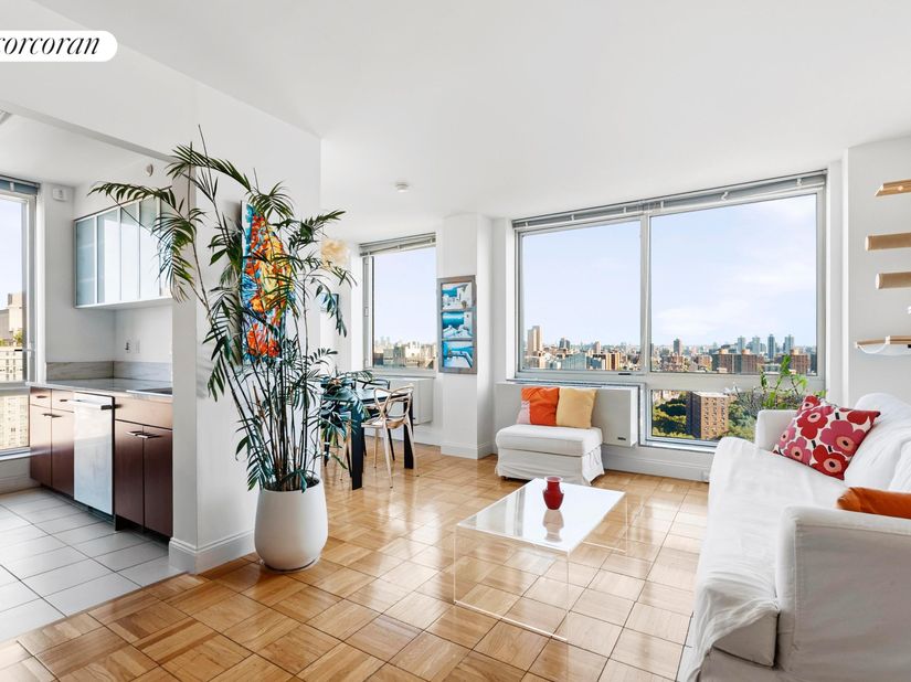 215 East 96th Street 23L, New York NY 10128