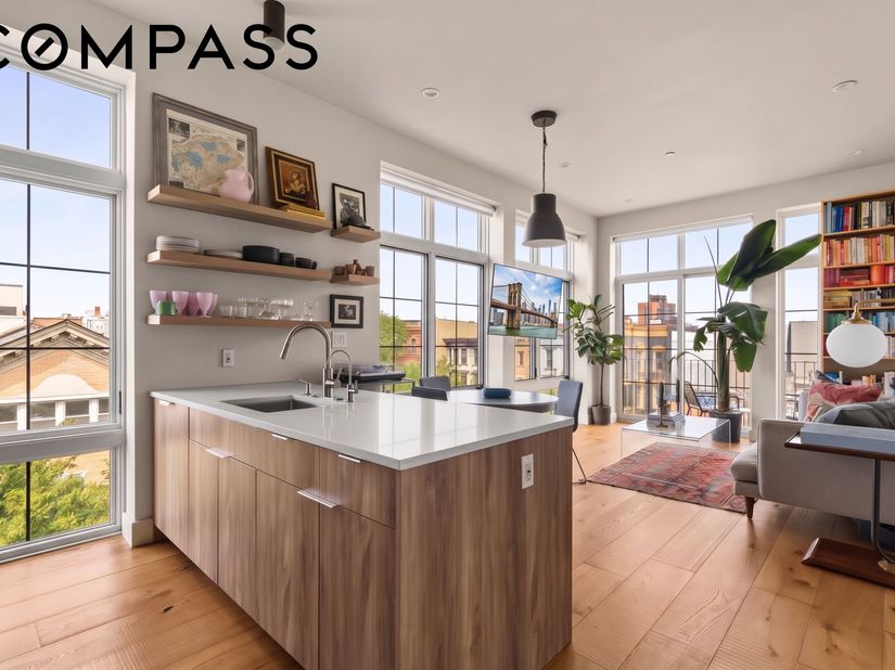 718 Bushwick Avenue 4A, Brooklyn NY 11221