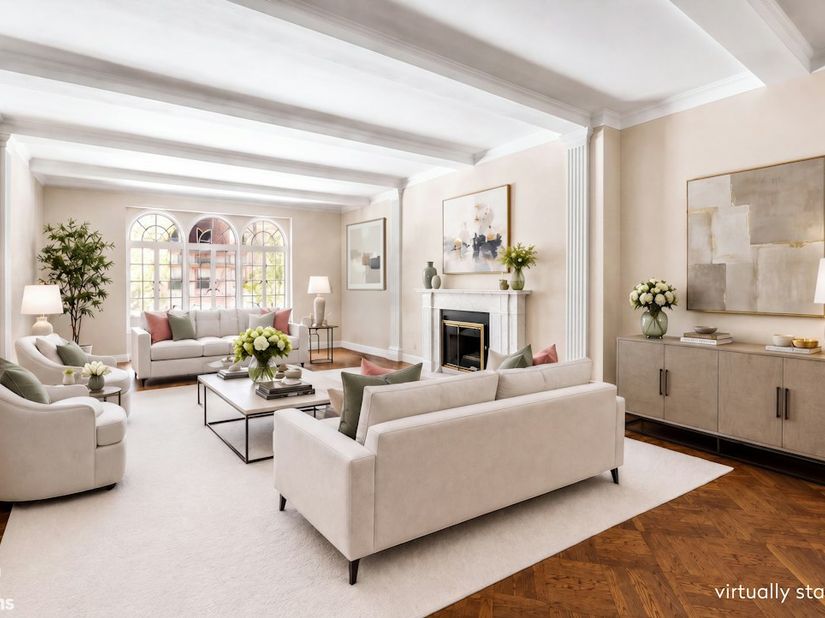 160 East 72nd Street 2AB, New York NY 10021