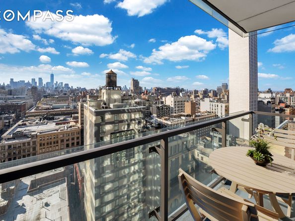 101 West 24th Street 19B, New York NY 10011