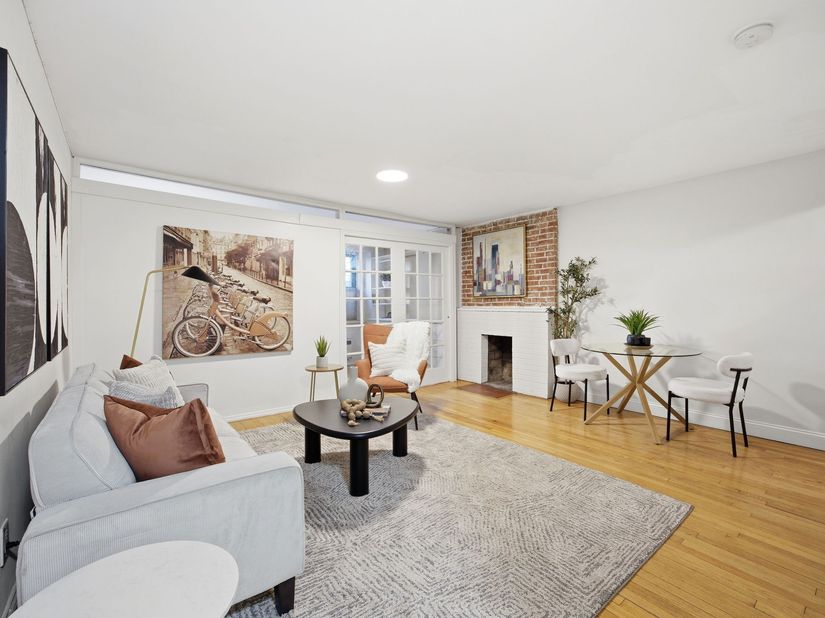 130 East 17th Street 1A, New York NY 10003