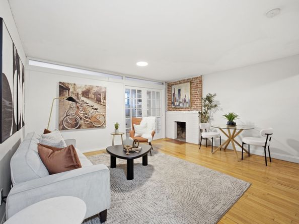 130 East 17th Street 1A, New York NY 10003