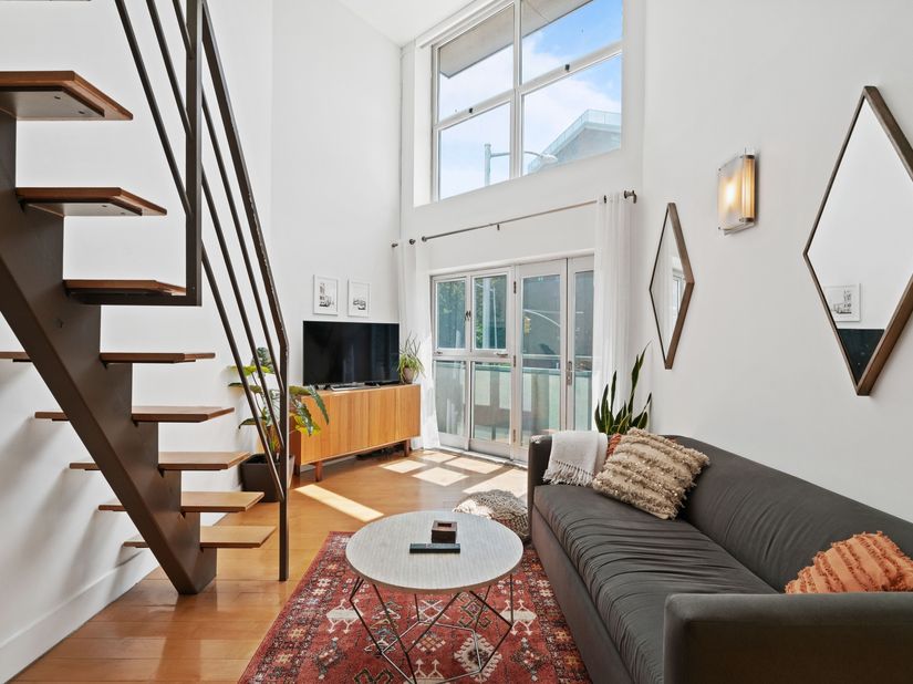 96 Woodpoint Road 2C, Brooklyn NY 11211
