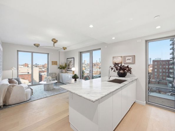 58-01 Queens Boulevard 9A, Queens NY 11377