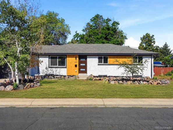 1049 Jamaica Court, Aurora CO 80010