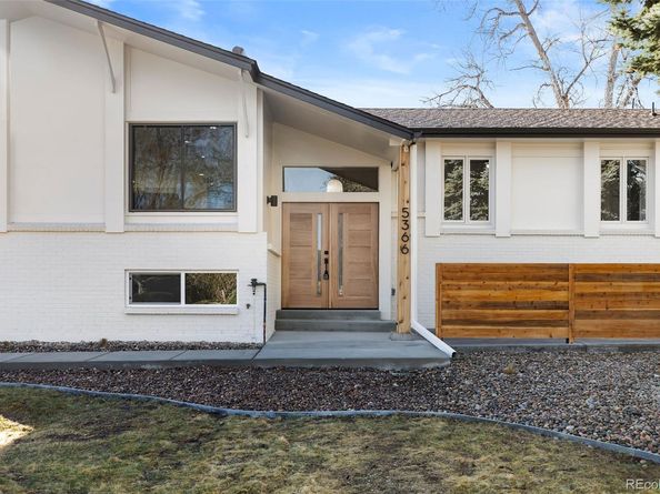 5366 W Portland Drive, Littleton CO 80128