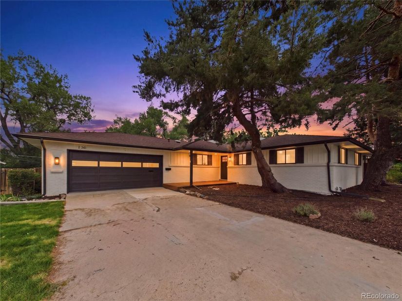 2361 S Holly Place, Denver CO 80222