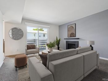 3141 S Tamarac Drive