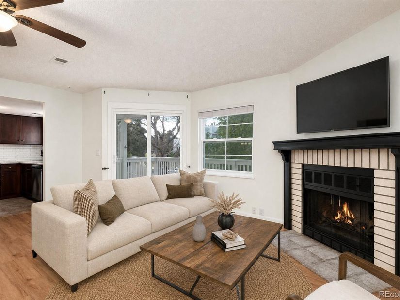12513 E Pacific Circle D, Aurora CO 80014