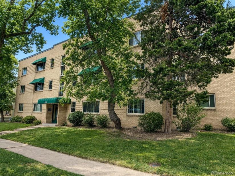 2100 N Franklin Street 14, Denver CO 80205