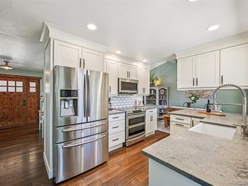 5873 W Maplewood Drive