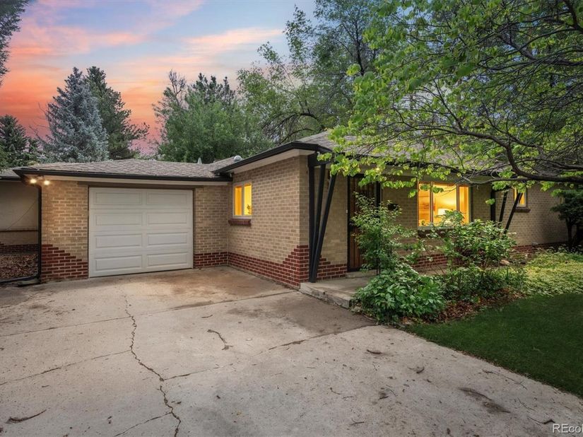 1606 Glen Bar Drive, Lakewood CO 80215