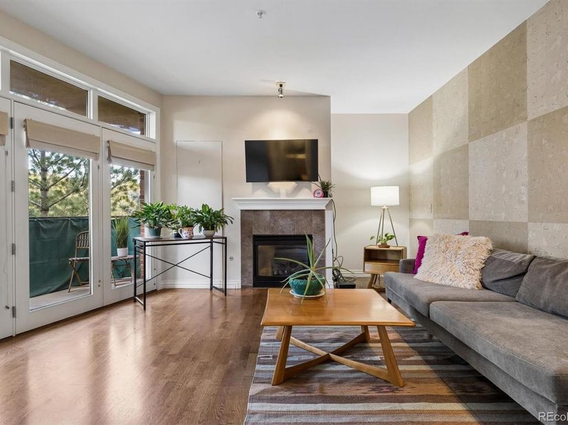 2700 E Cherry Creek South Drive 220, Denver CO 80209