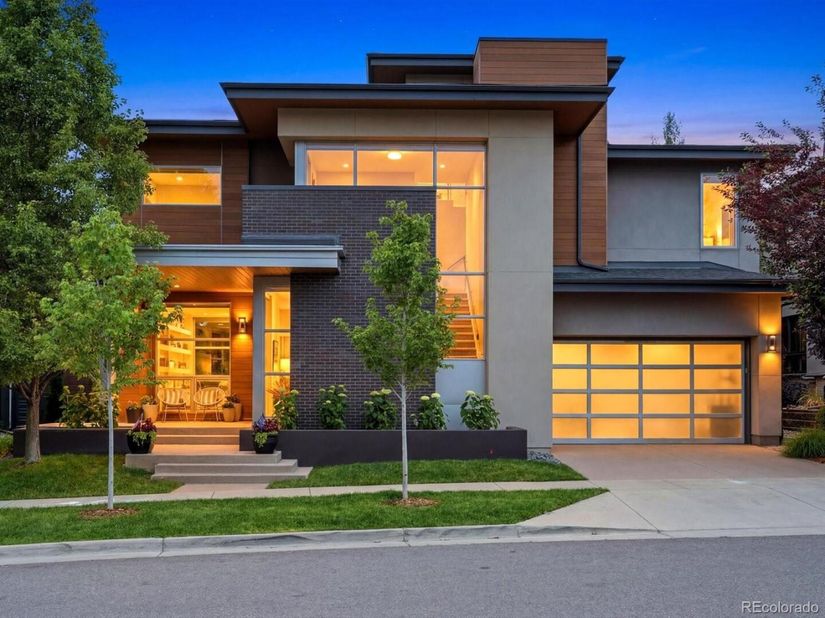 61 N Magnolia Way, Denver CO 80230