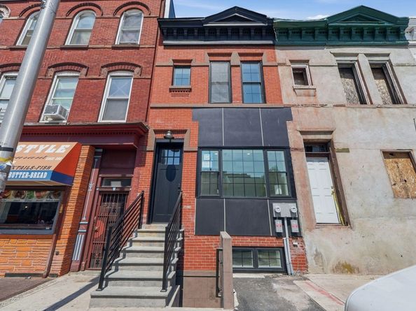 477 Martin Luther King Jr Dr, Jersey City NJ 07304