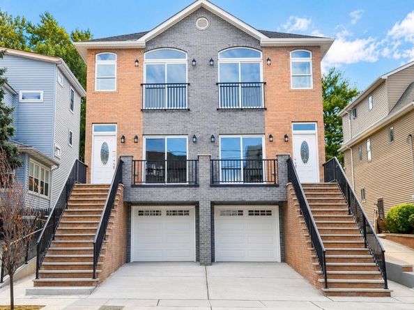 92 West 6th St, Bayonne NJ 07002