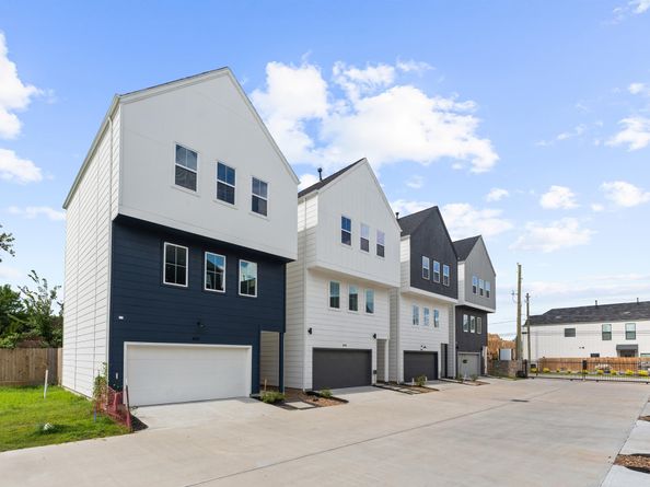 8317 Springwood Canyon Lane, Houston TX 77055