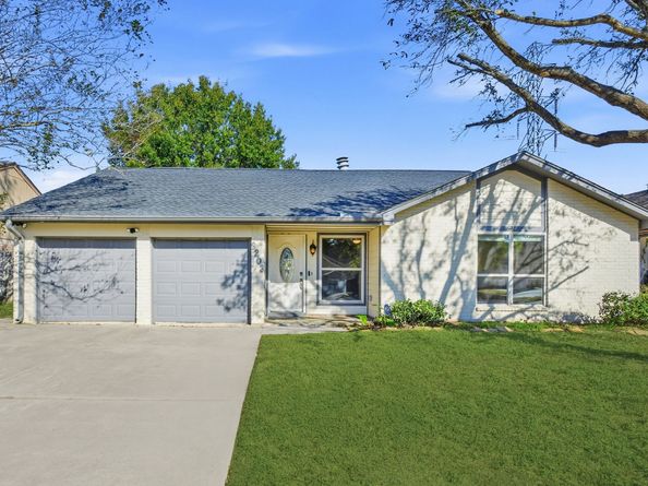 9203 Kirkmont Drive, Houston TX 77089