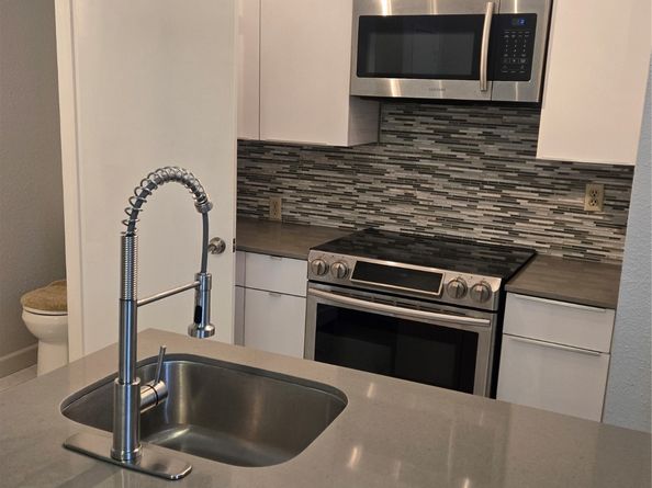 6202 Skyline Drive 7, Houston TX 77057