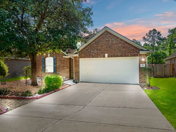 146 S Star Ridge Circle, The Woodlands TX 77382