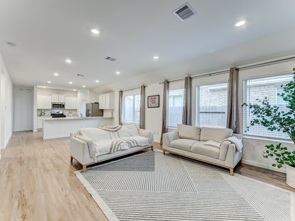 20897 Cropani Shadow Drive, New Caney TX 77357