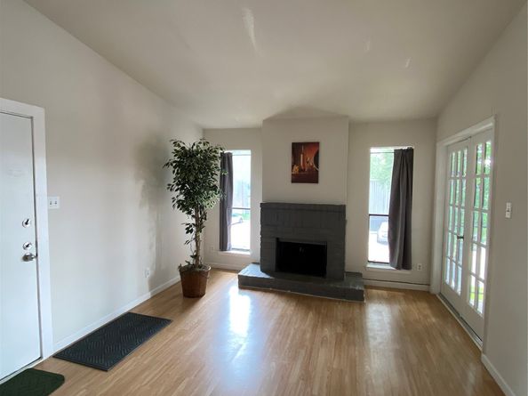 9000 Bissonnet Street 706, Houston TX 77074
