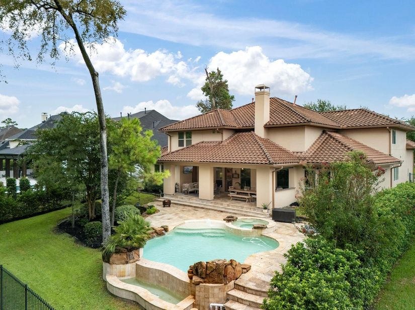 39 Pondera Point Dr, Tomball TX 77375